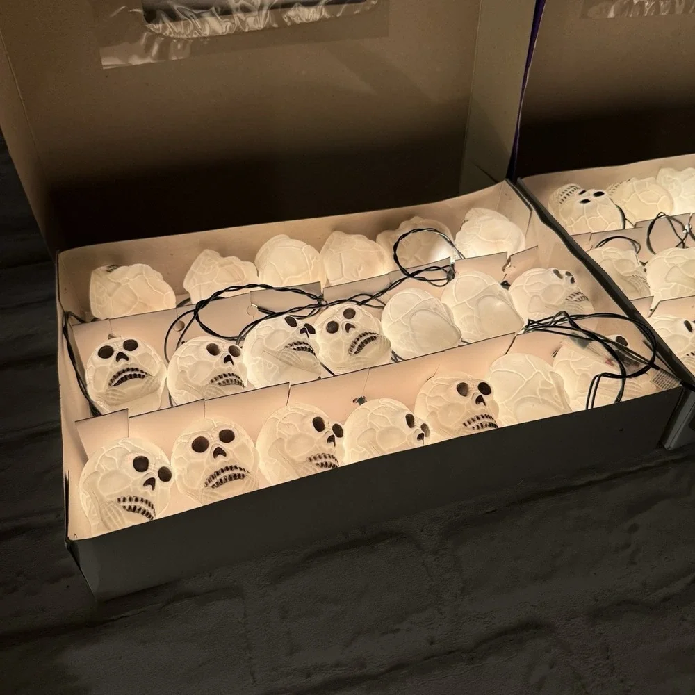 The Unbranded Brand vtg halloween